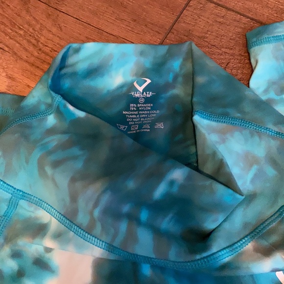 New with tags Violate the dress code xs leggings - Picture 2 of 6